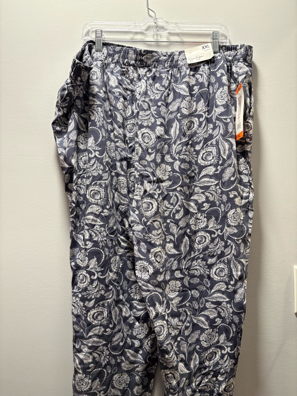 NWT Jessica Simpson Pant Batik Flora - Picture 9 of 12